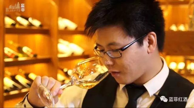 6個步驟，資深品酒師教你如何來品葡萄酒